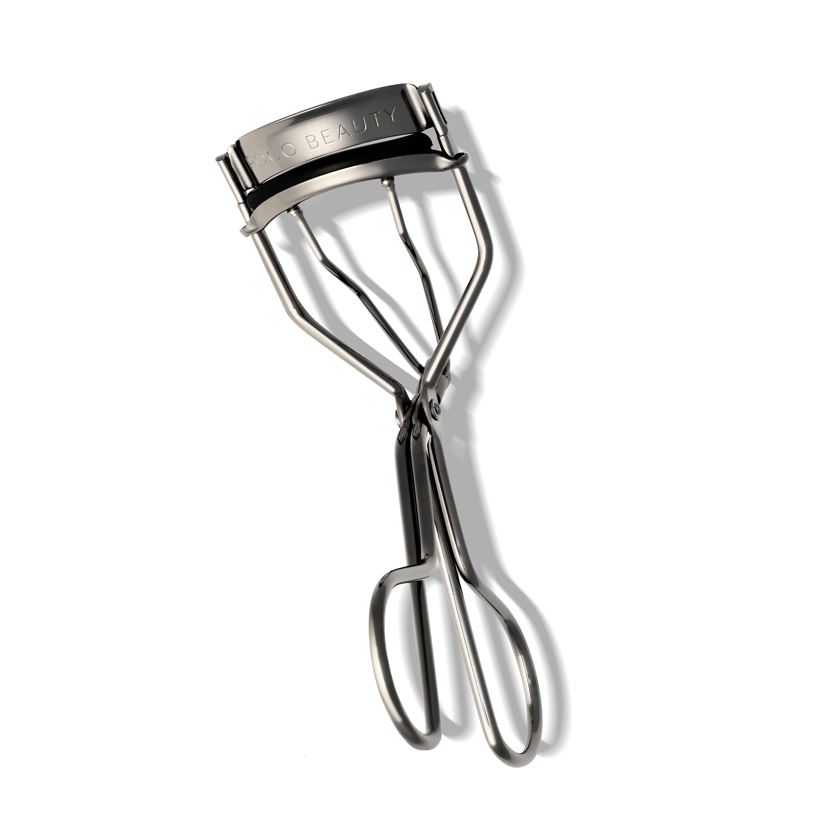 Receive a Complimentary Eyelash Curler, When You Spend €65 on Poco Beauty