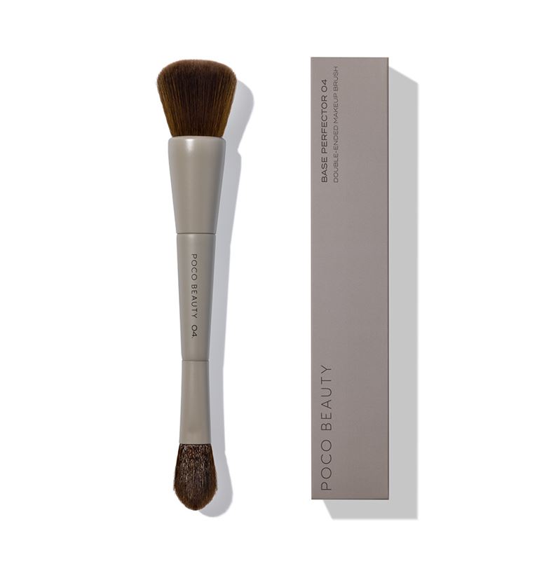 Receive a Complimentary Base Perfector 04 Double-Ended Makeup Brush, Worth &euro;28, When You Purchase Any Skintuition Foundation.