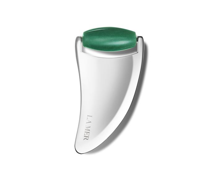 Receive a Complimentary La Mer Gua Sha, When You Spend €600 on La Mer