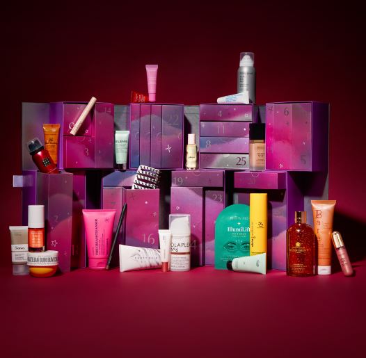 Enjoy €5* back in Encore Loyalty Points When You Purchase The Festive Advent Calendar, For a Limited Time Only*